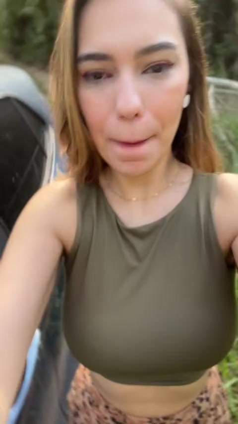 Busty Babe Reveals Natural DD Tits and Big Nipples in Nature